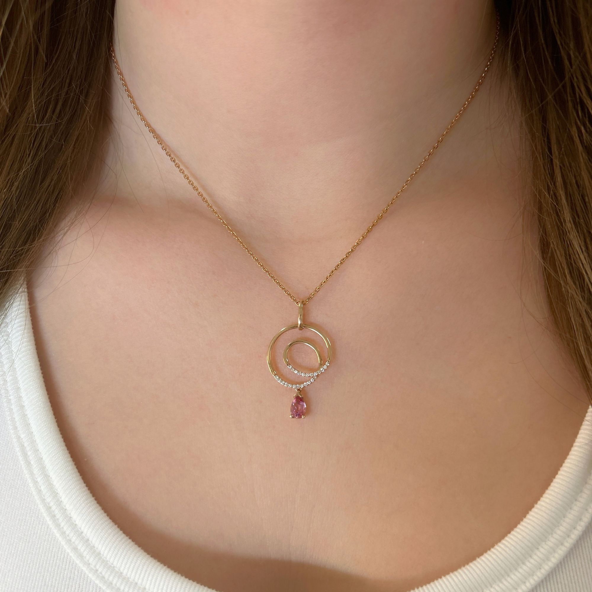 Anhänger, Turmalin, Halskette, Kette, Edelsteinschmuck, Brillanten, Brillantschmuck, Goldwerkstatt, Schmuck und Trauringe, Neuötting, Altötting
