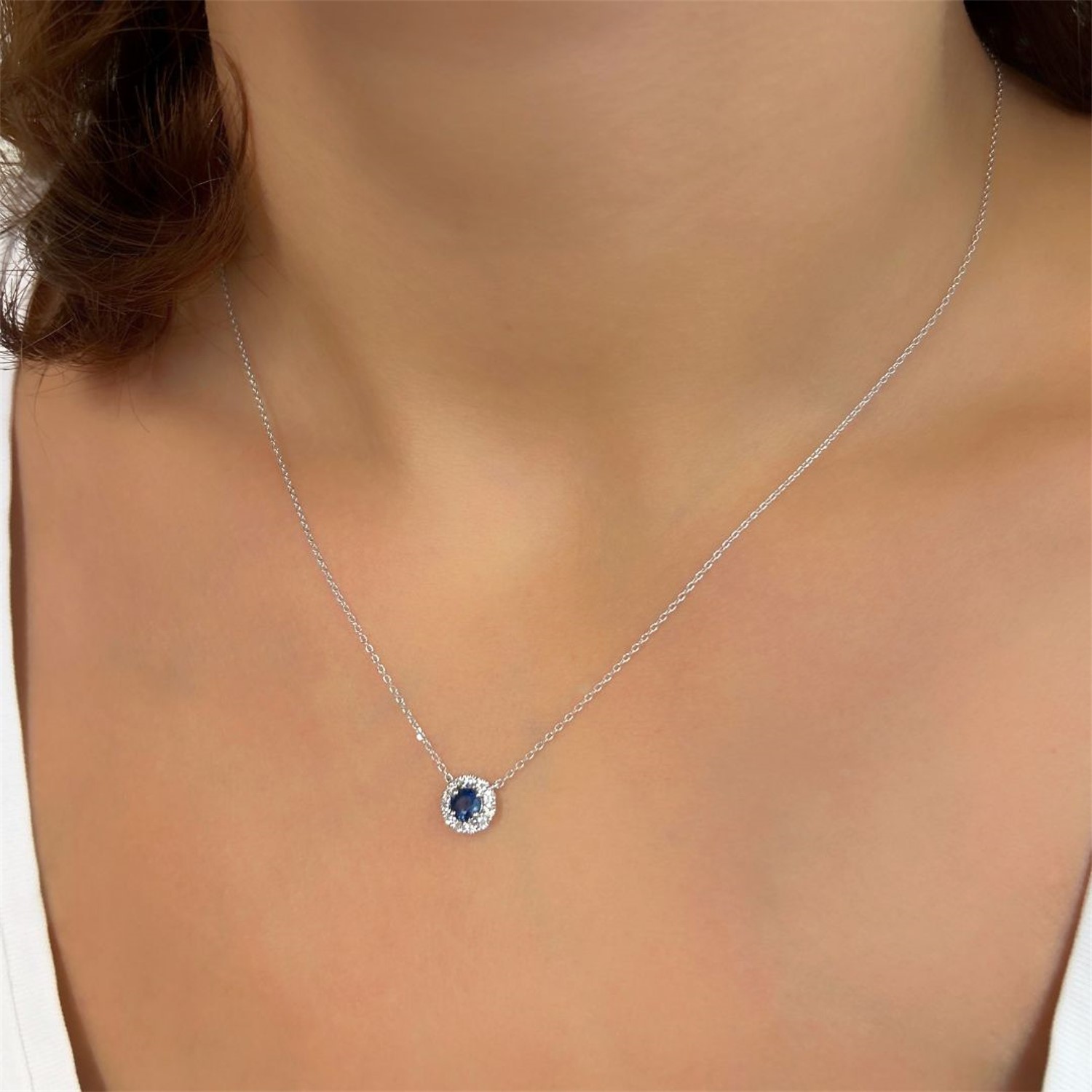 Collier, Weißgold, Safir, Edelstein, Brillanten, Weißgoldschmuck, Halskette, Kette, Goldwerkstatt, Schmuck & Trauringe, Neuötting, Altötting