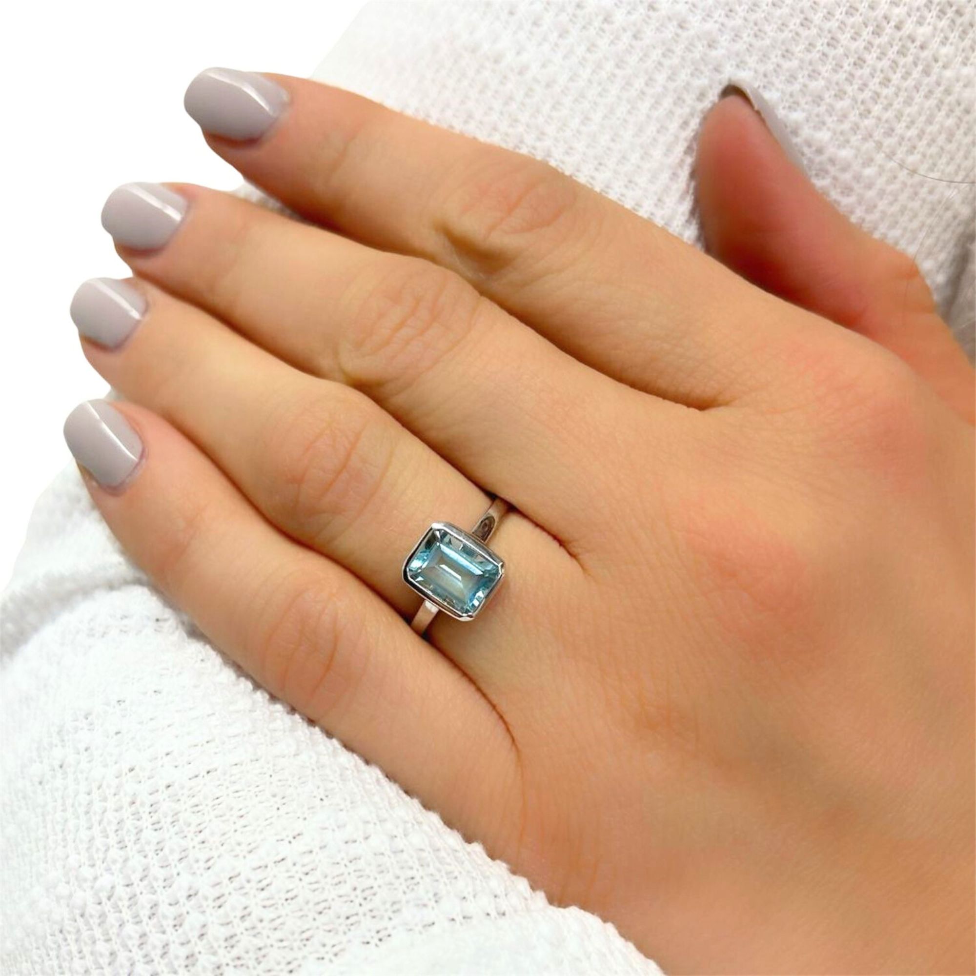 Topas, Edelstein, Silber, Ring, Silberschmuck, Goldschmuck, Goldwerkstatt, Neuötting, Altötting Goldwerkstatt, Schmuck und Trauringe